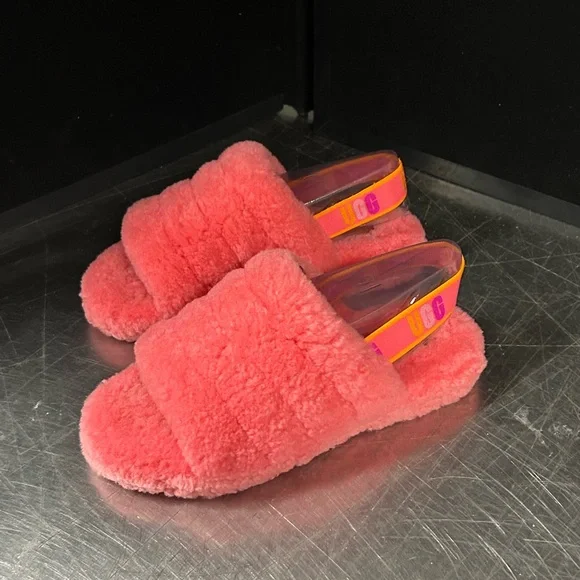 Ugg Fluff Yea Size 6 Women - Picture 1 of 10